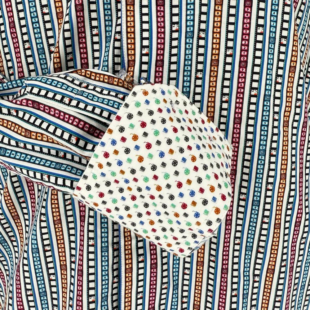 Robert Graham Woven Button Front Long Sleeve Shirt Final Edit Movie Film Print M - Picture 3 of 10